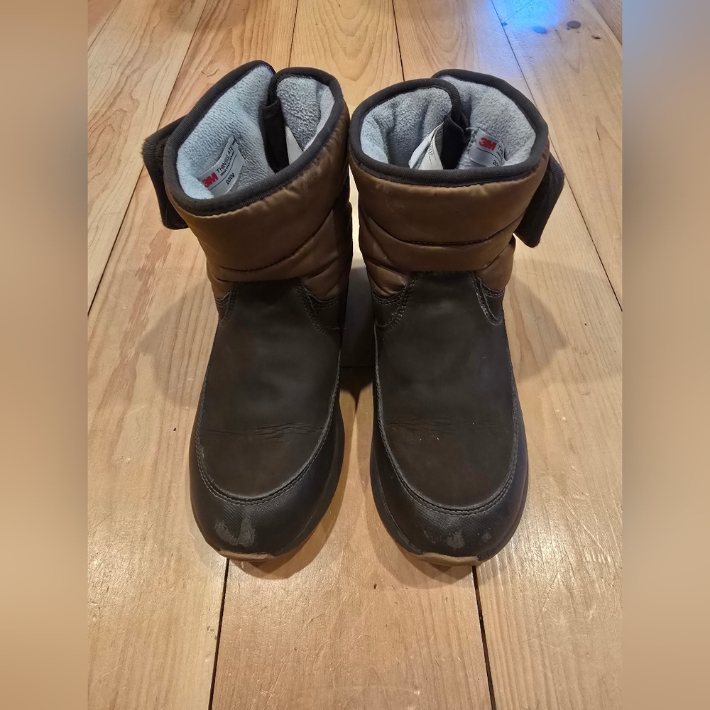 UGG Kids Black and Brown Snow Boots